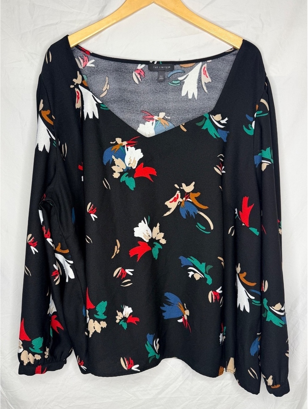 The Limited 3X Floral V-Neck Blouse Black Long Sleeve Plus Size Career Top